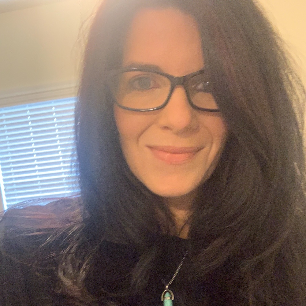 Meet your Posher, Amy